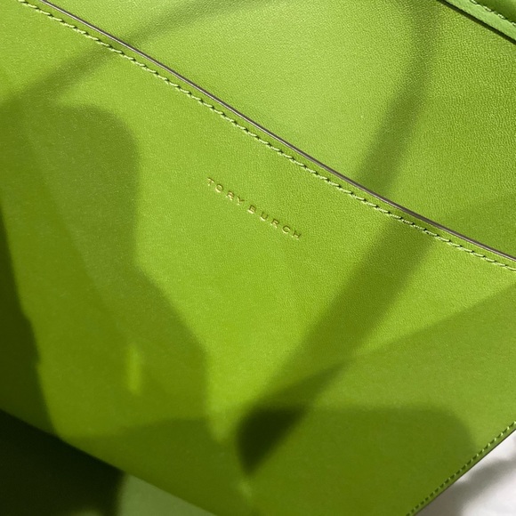 TORY BURCH Blake Straw Tote NWT - Picture 14 of 16